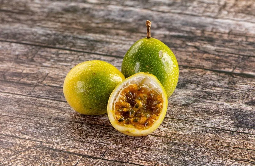 فاكهة استوائية تساعد على إبطاء ألزهايمر